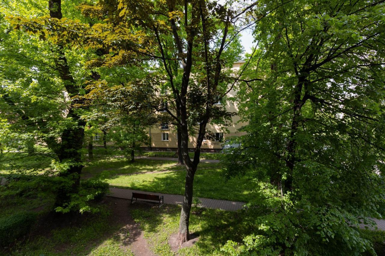 Bright Apartment Wola Near Metro Station By Noclegi Renters Warschau Exterior foto